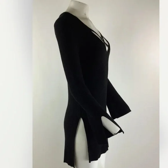 Free People Sz S Criss Cross  Neck Tunic Sweater Black Rayon Acrylic Pullover - Picture 4 of 7